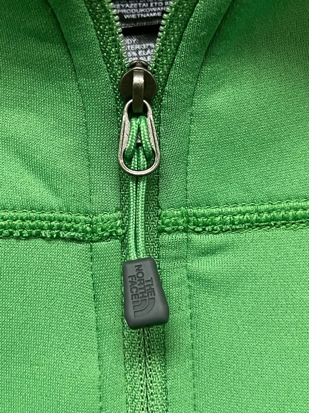 The North Face Men’s Green Flashdry Quarter-Zip Pullover size XXL